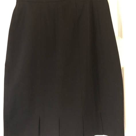 NWOT DIOR CHRISTIAN DIOR Pencil Slim Black Skirt Size 4